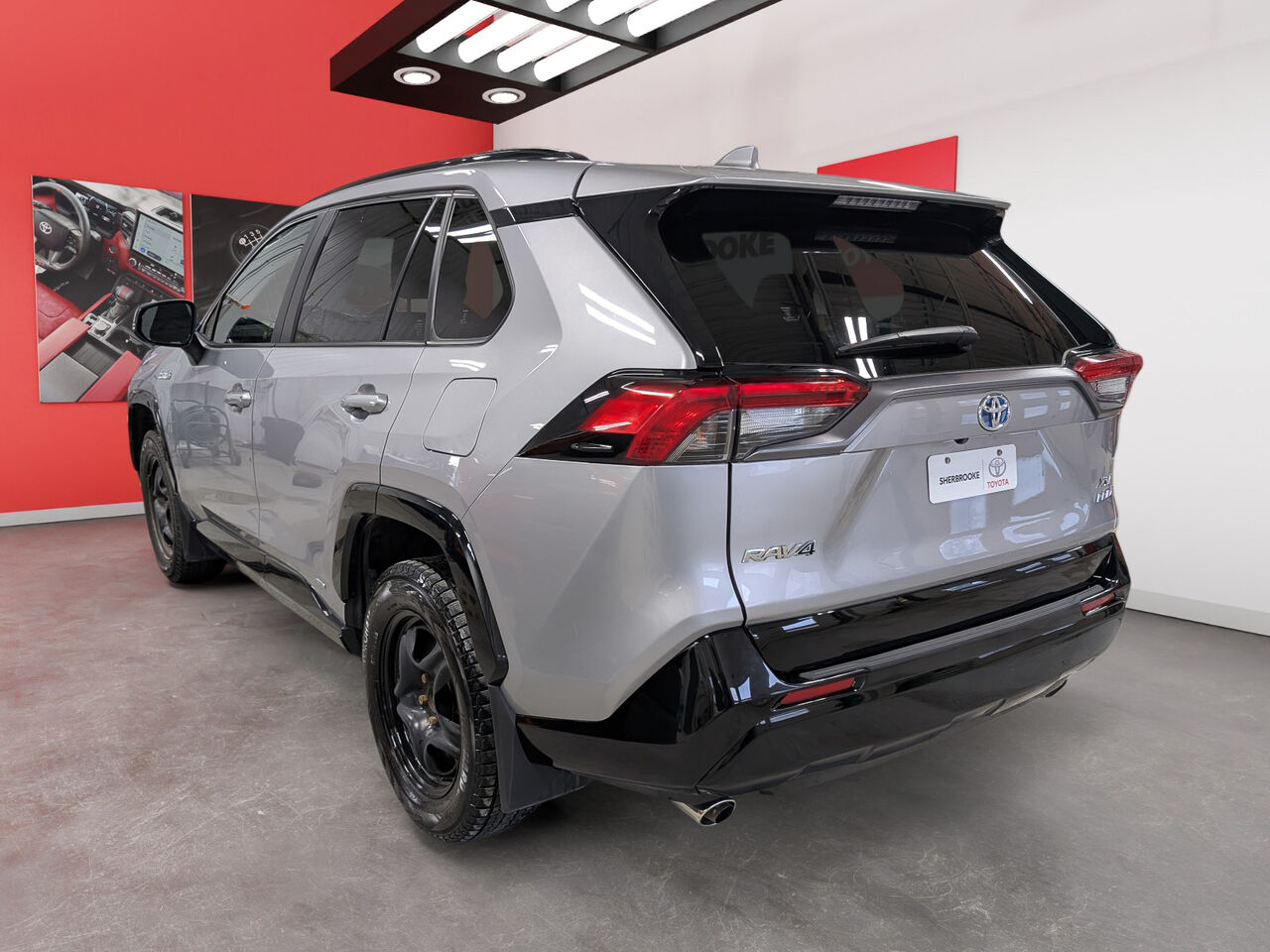 2023 Toyota RAV4 Prime - Image 6