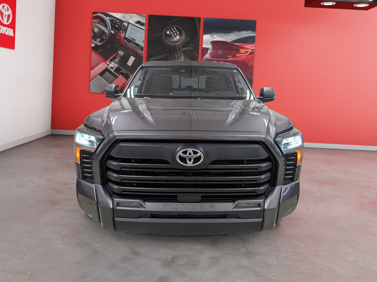 2022 Toyota Tundra - Image 2