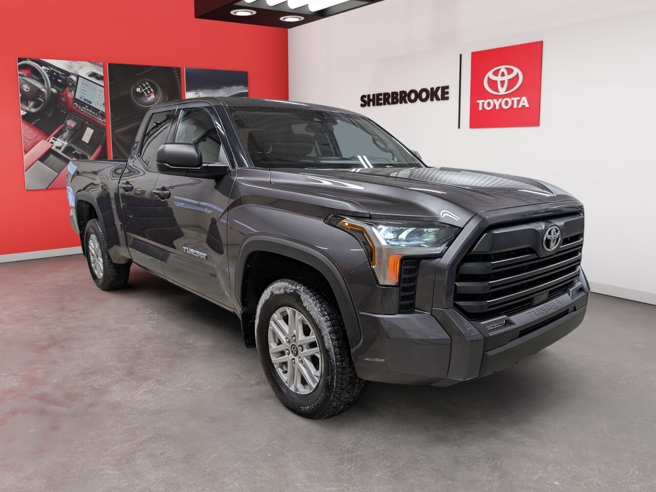 2022 Toyota Tundra - Image 3