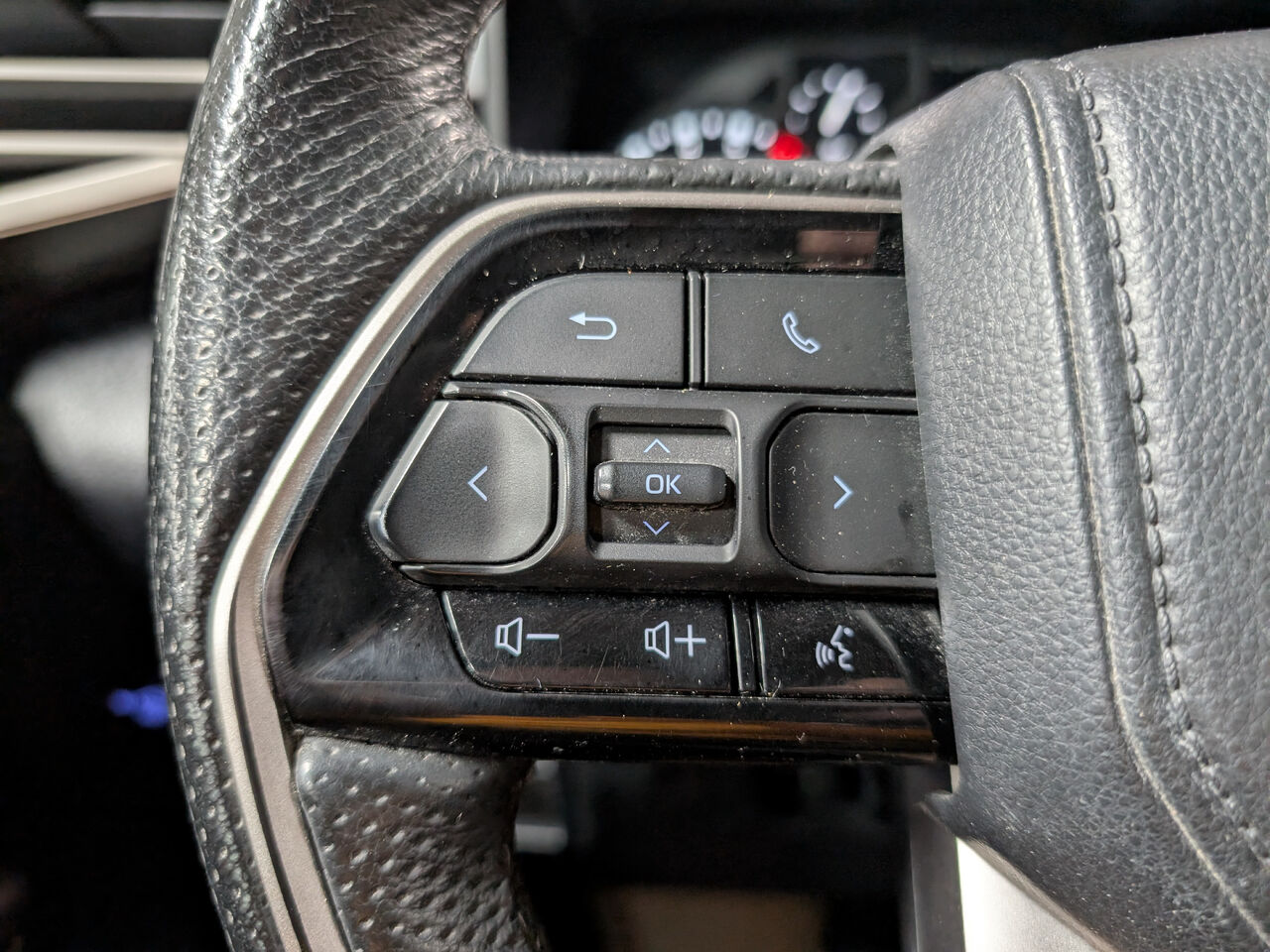 2022 Toyota Tundra - Image 17