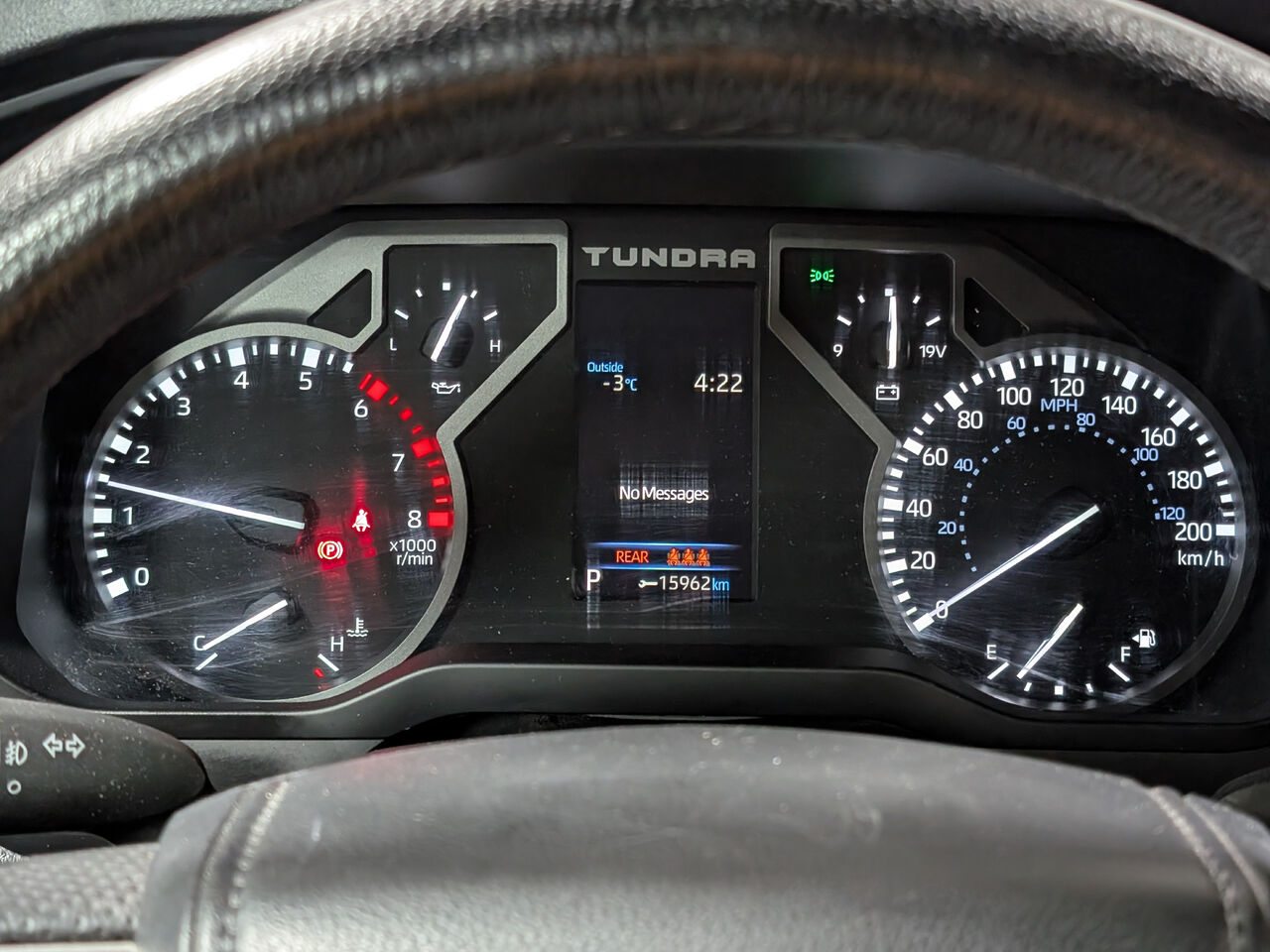 2022 Toyota Tundra - Image 19