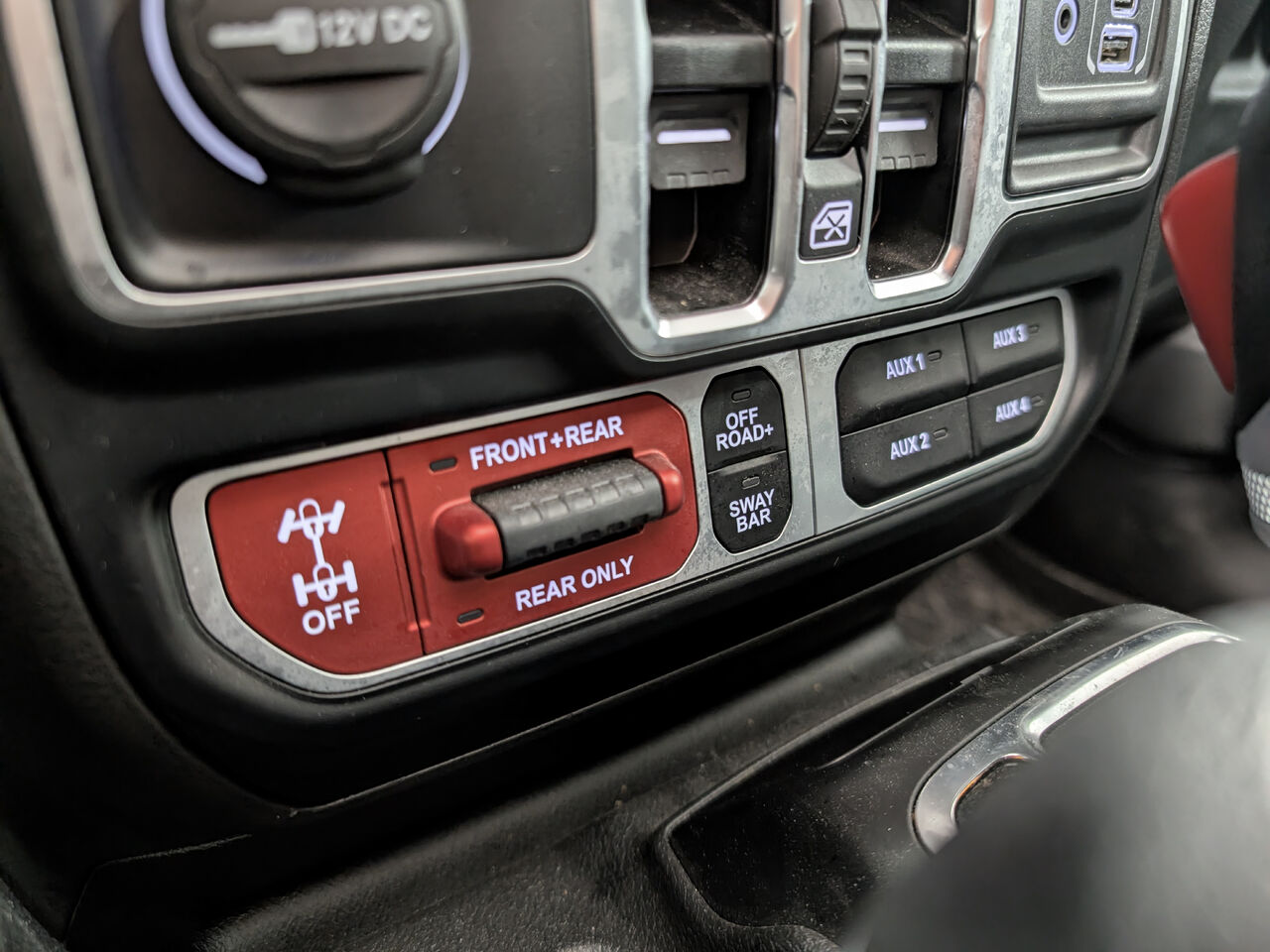 2024 Jeep Wrangler 4xe - Image 23