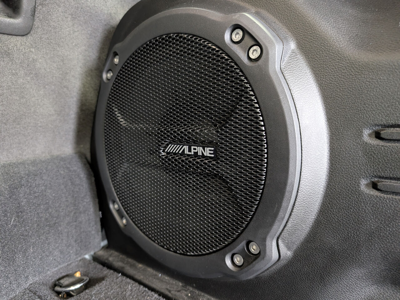 2024 Jeep Wrangler 4xe - Image 29