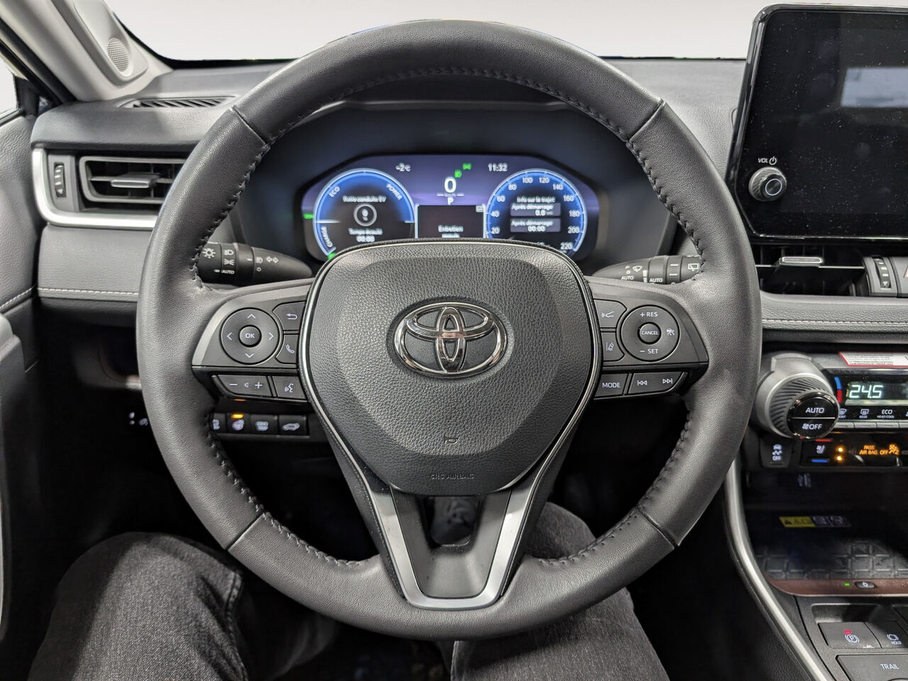 2025 Toyota RAV4 Hybride - Image 15