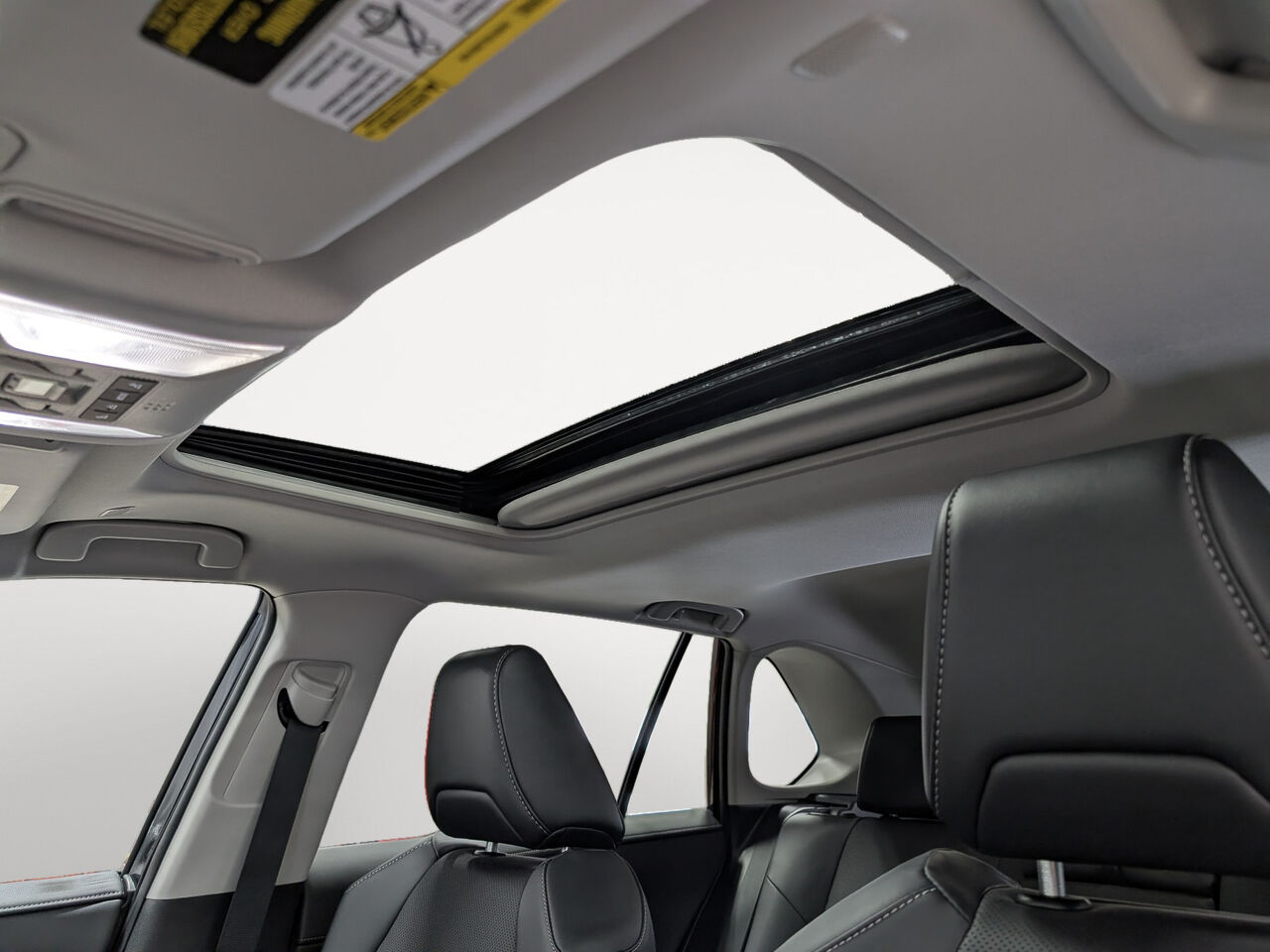 2025 Toyota RAV4 Hybride - Image 24