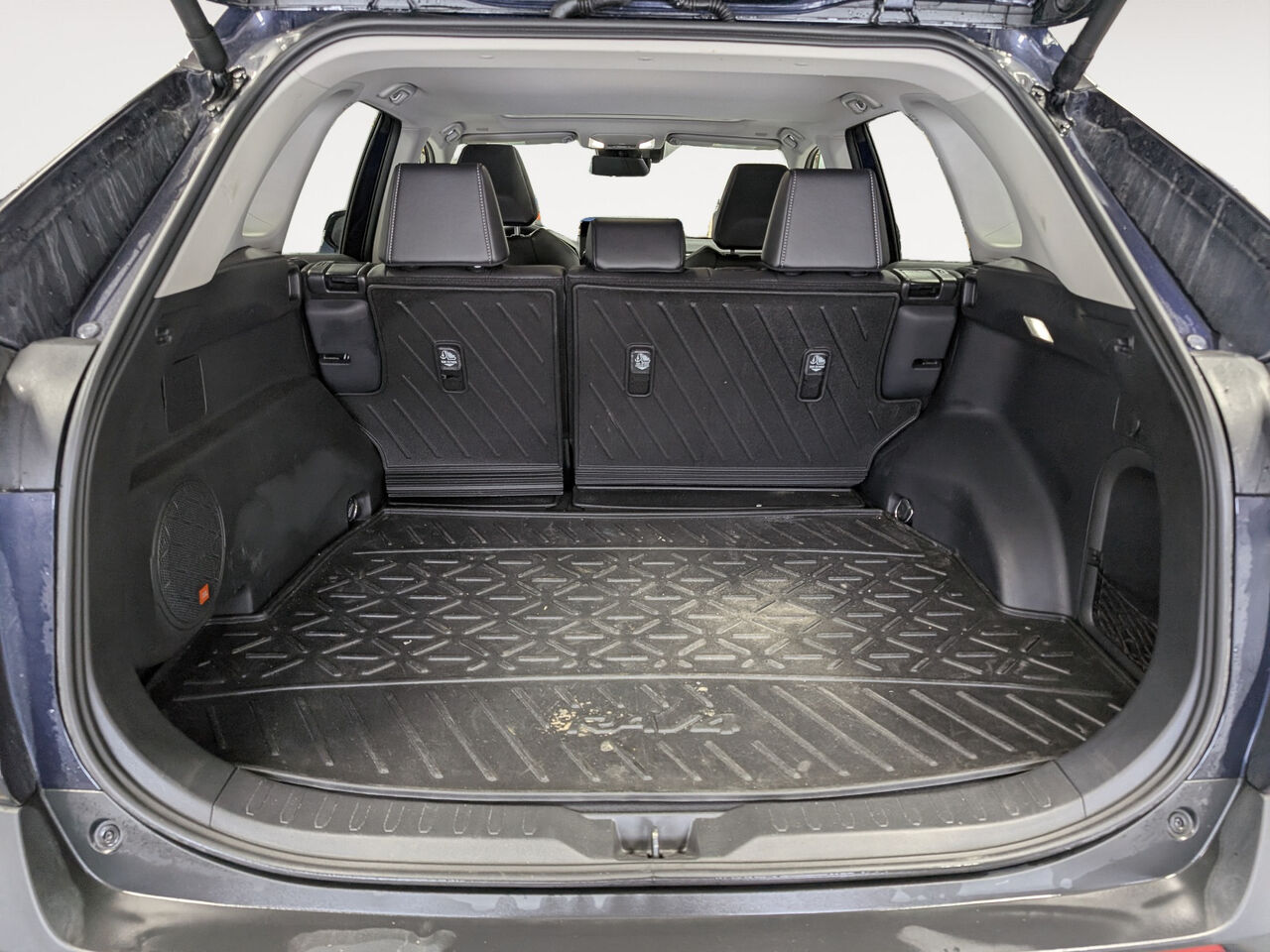 2025 Toyota RAV4 Hybride - Image 26