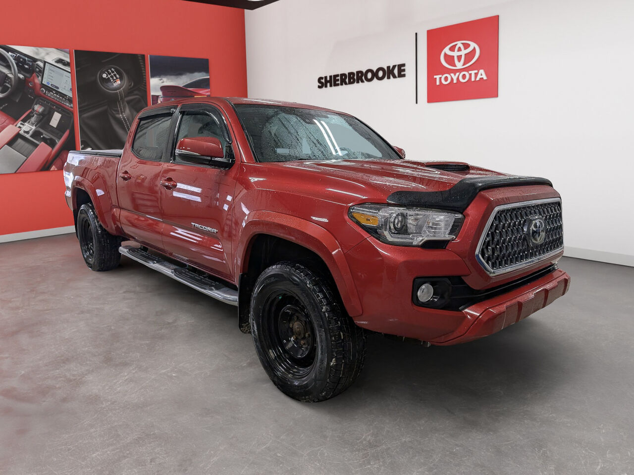 2018 Toyota Tacoma - Image 6