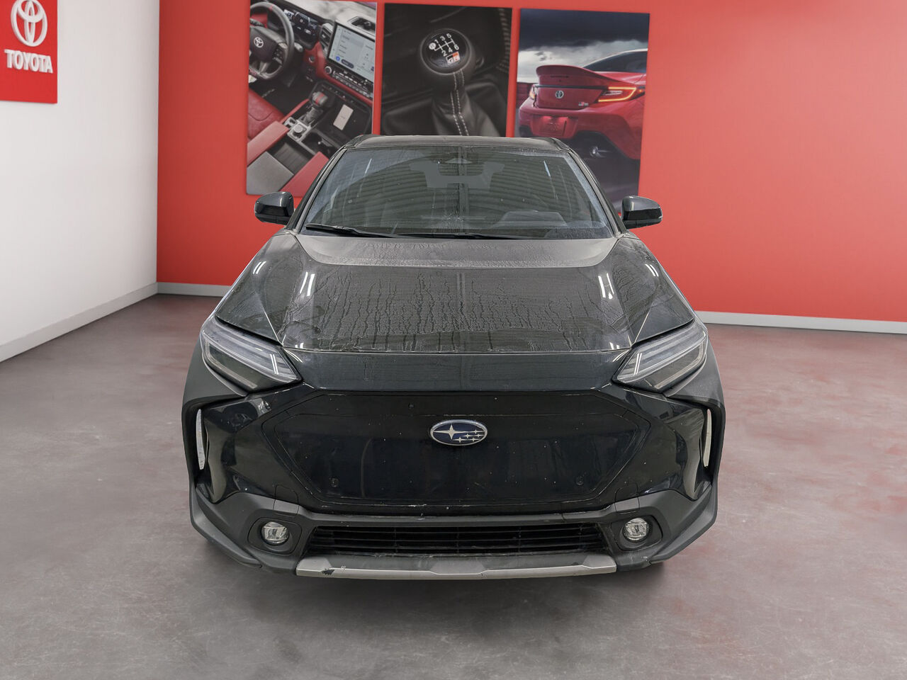 2023 Subaru Solterra - Image 2