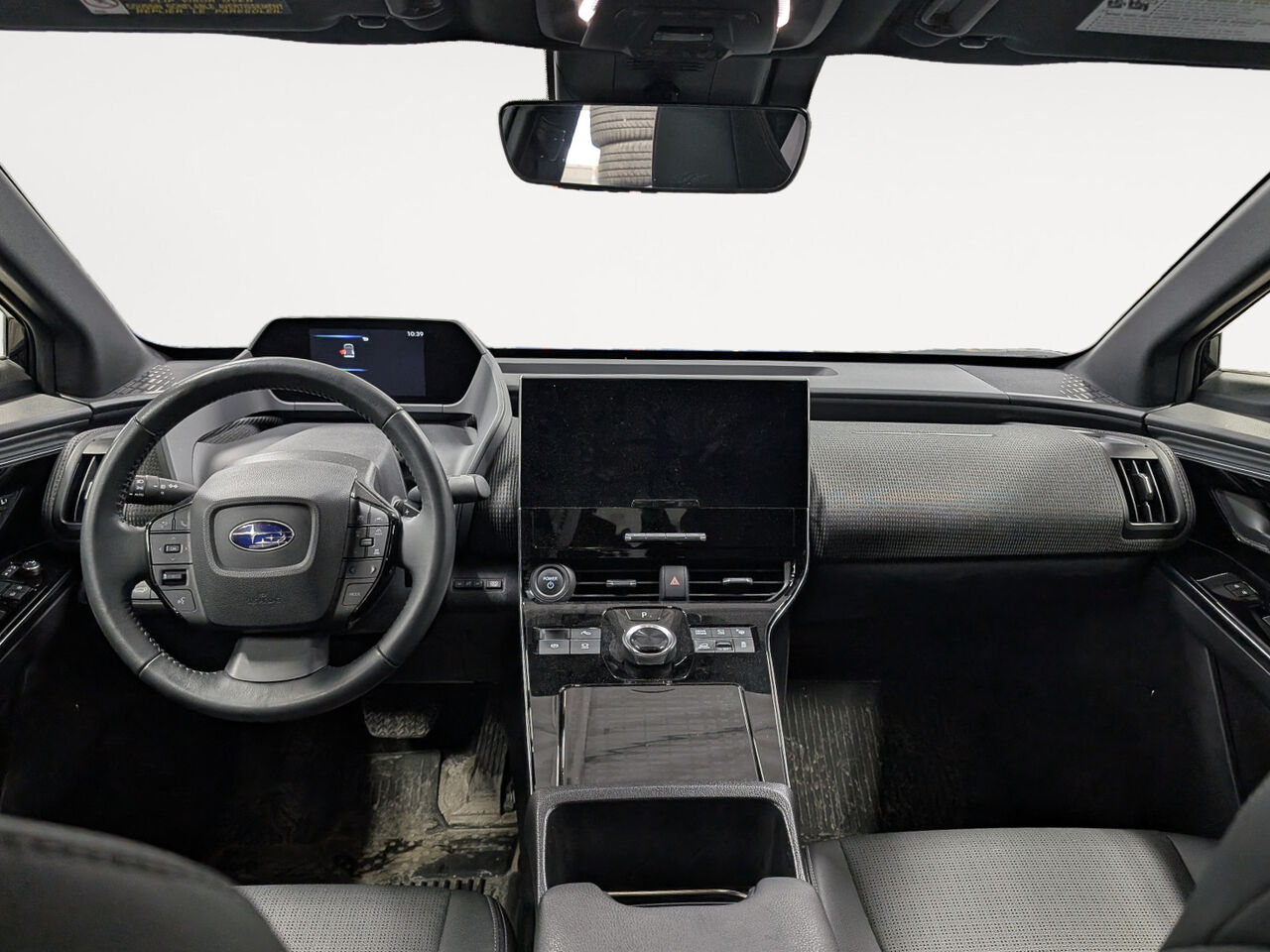 2023 Subaru Solterra - Image 12