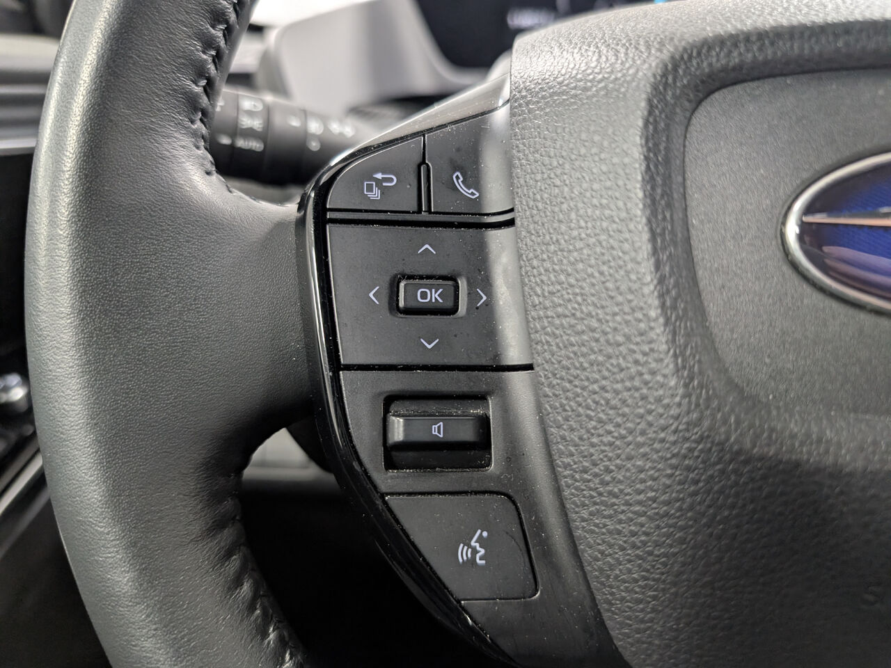 2023 Subaru Solterra - Image 14