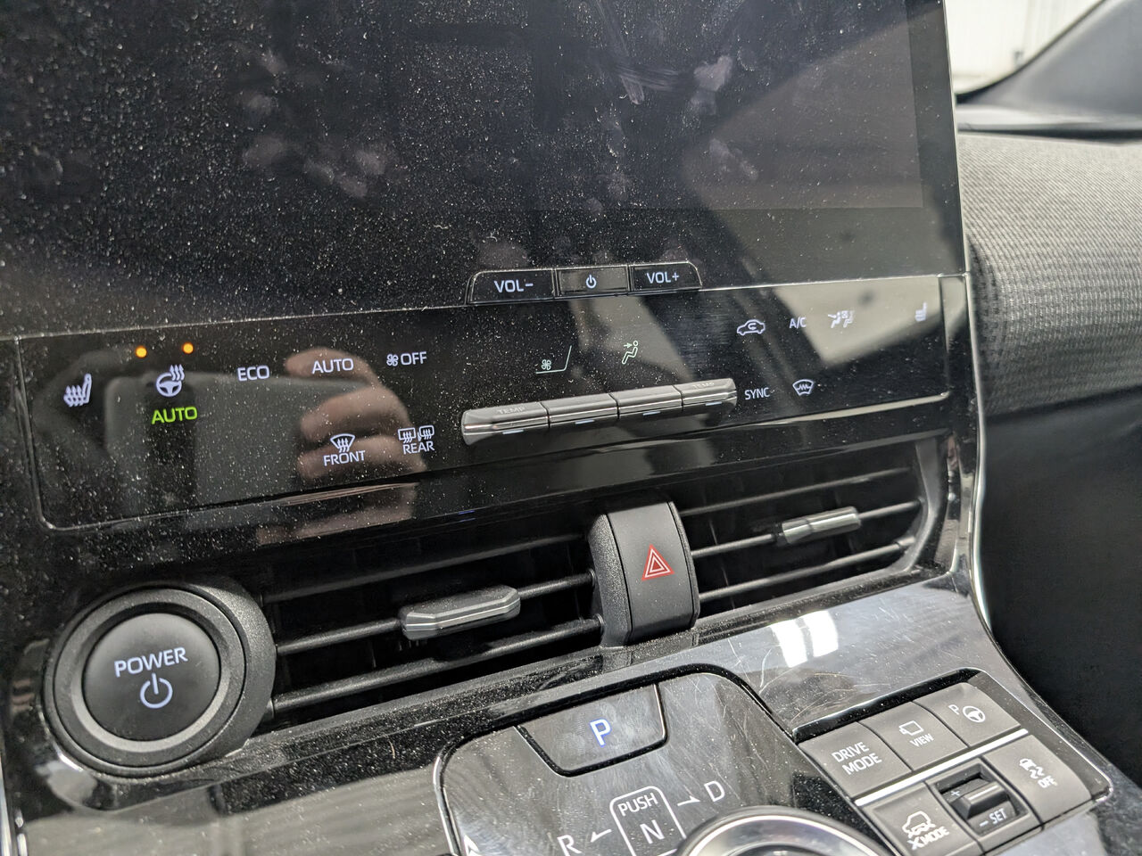 2023 Subaru Solterra - Image 19