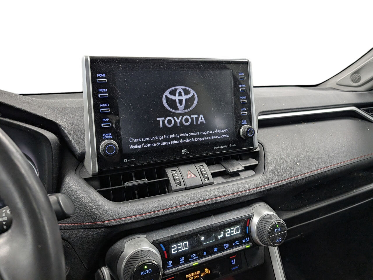 2022 Toyota RAV4 - Image 17