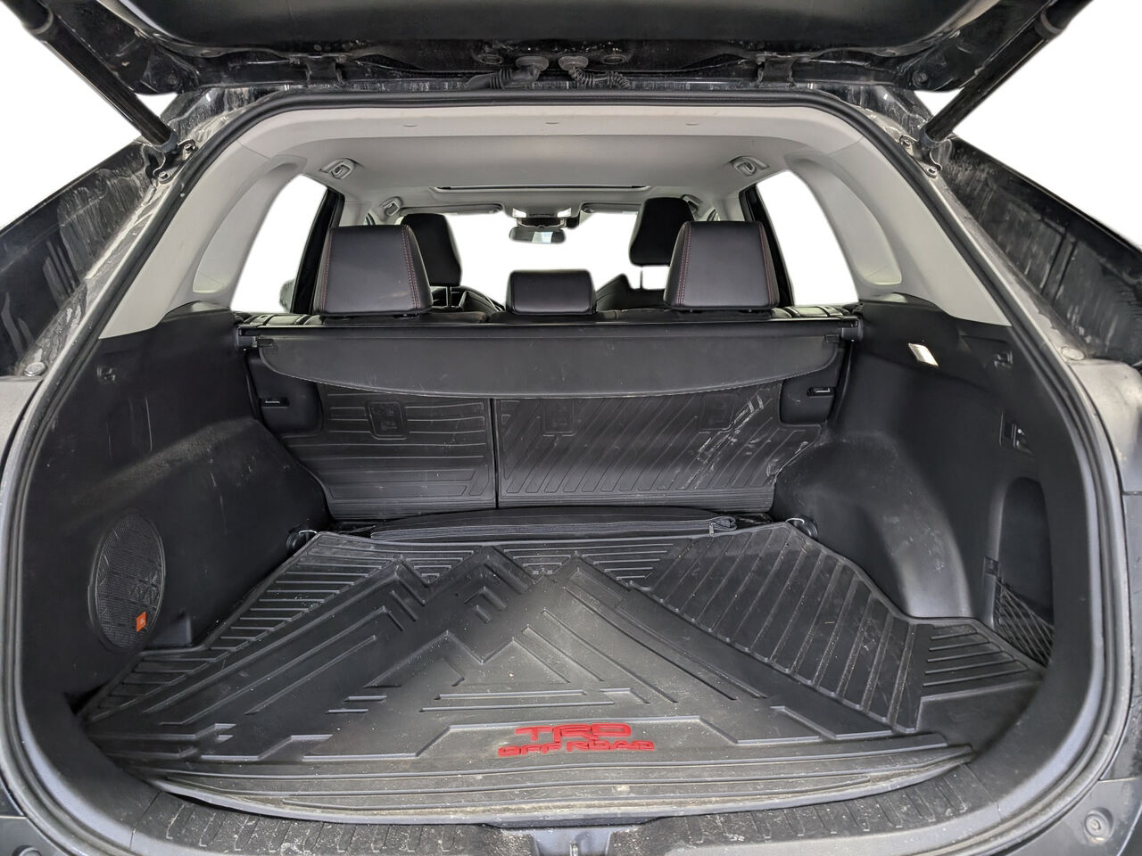 2022 Toyota RAV4 - Image 24