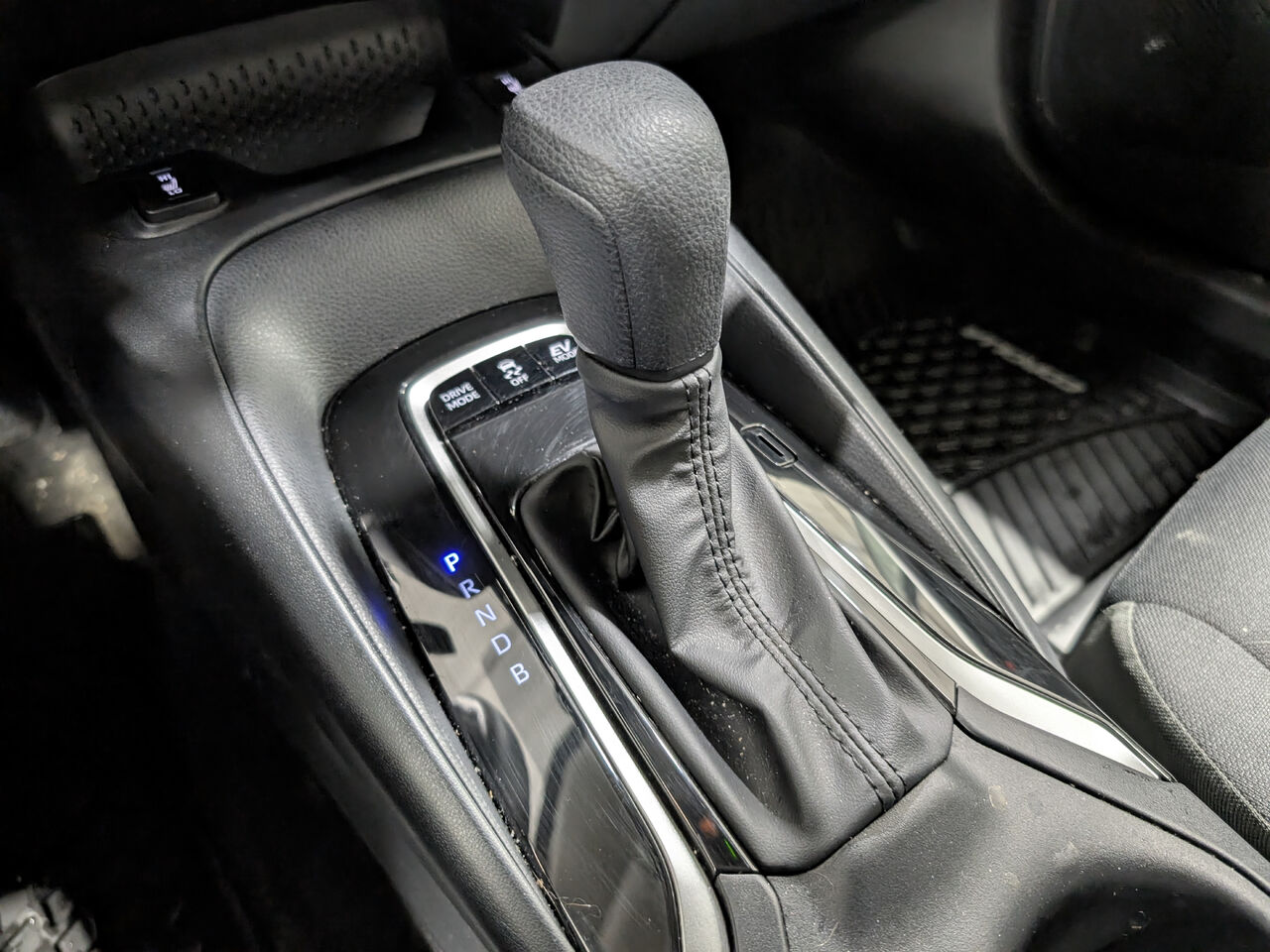 2025 Toyota Corolla Hybride - Image 21