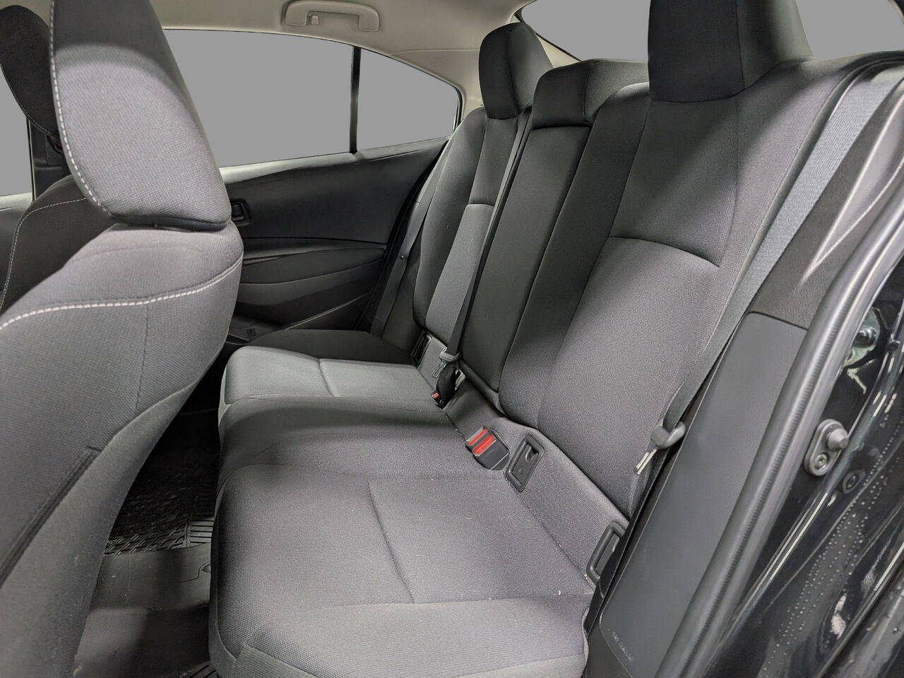 2025 Toyota Corolla Hybride - Image 23