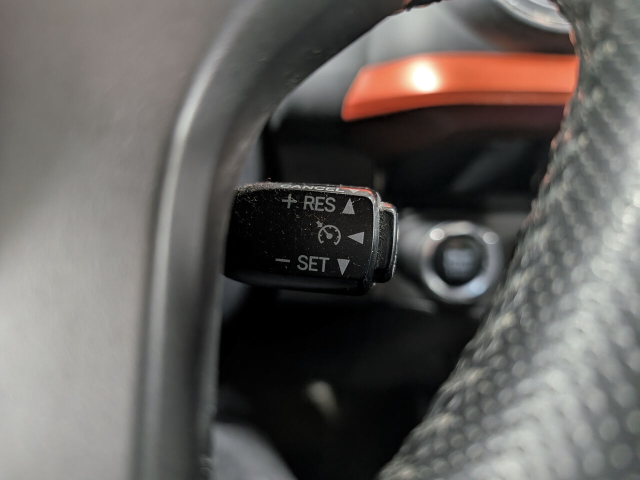 2017 Toyota Tacoma - Image 16