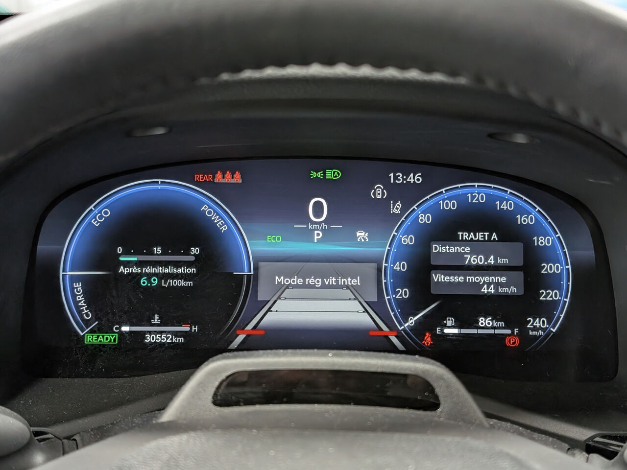 2026 Toyota Camry Hybride - Image 18