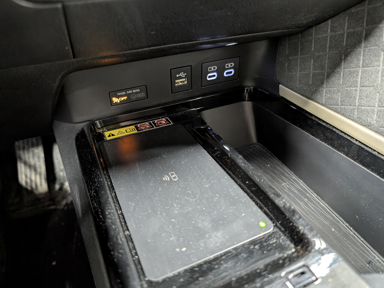 2026 Toyota Camry Hybride - Image 22