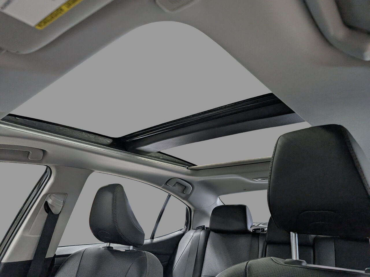 2026 Toyota Camry Hybride - Image 25