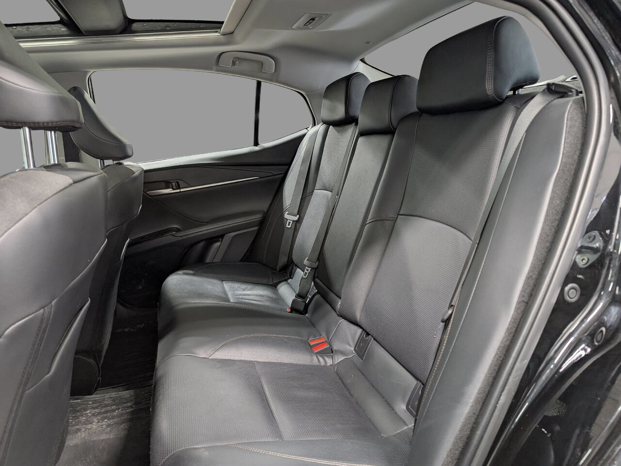 2026 Toyota Camry Hybride - Image 26