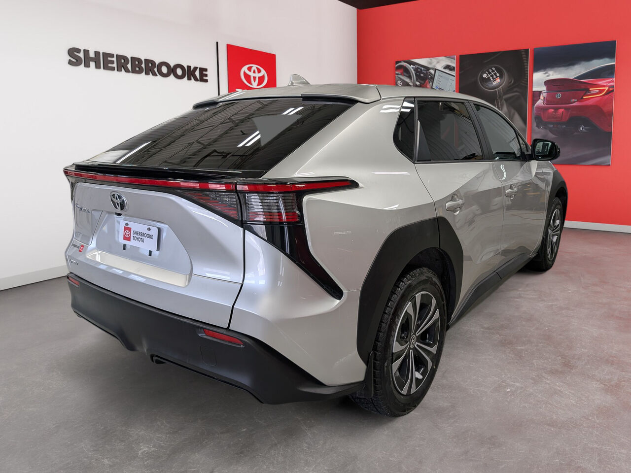 2024 Toyota bZ4X - Image 4
