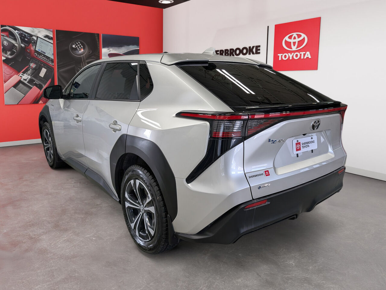 2024 Toyota bZ4X - Image 6