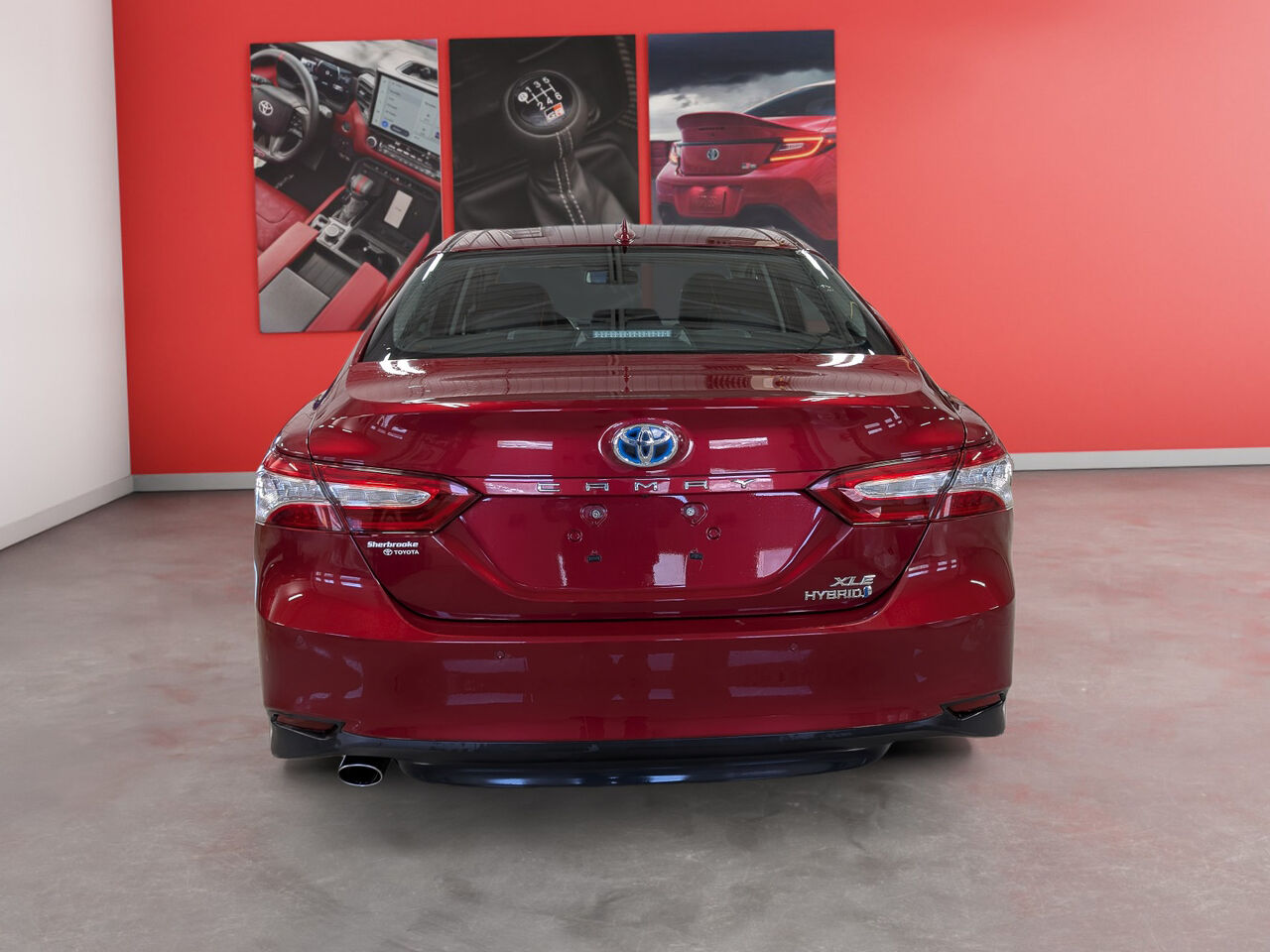 2018 Toyota Camry Hybride - Image 5