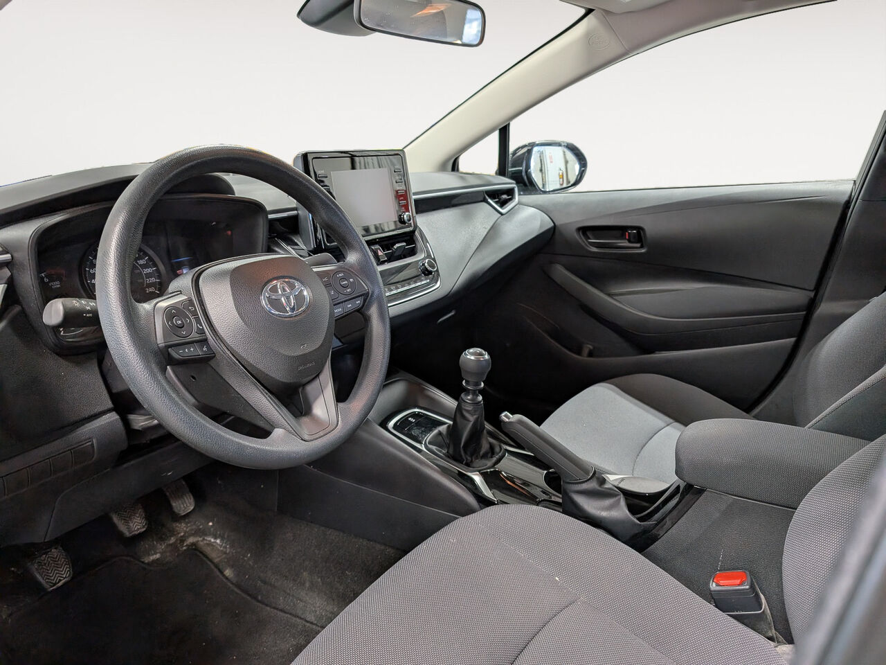 2022 Toyota Corolla - Image 9