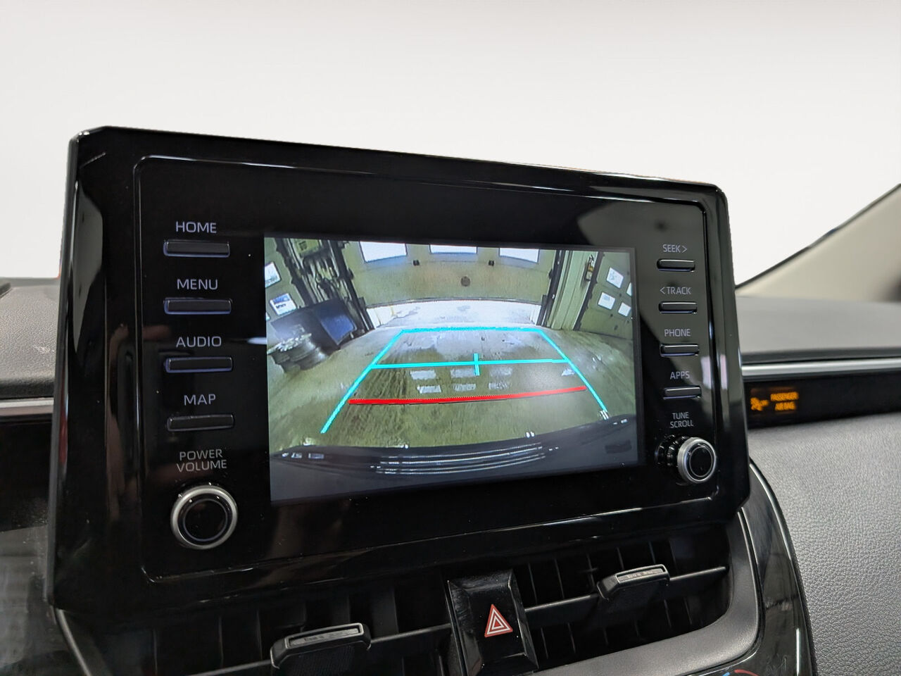 2022 Toyota Corolla - Image 18