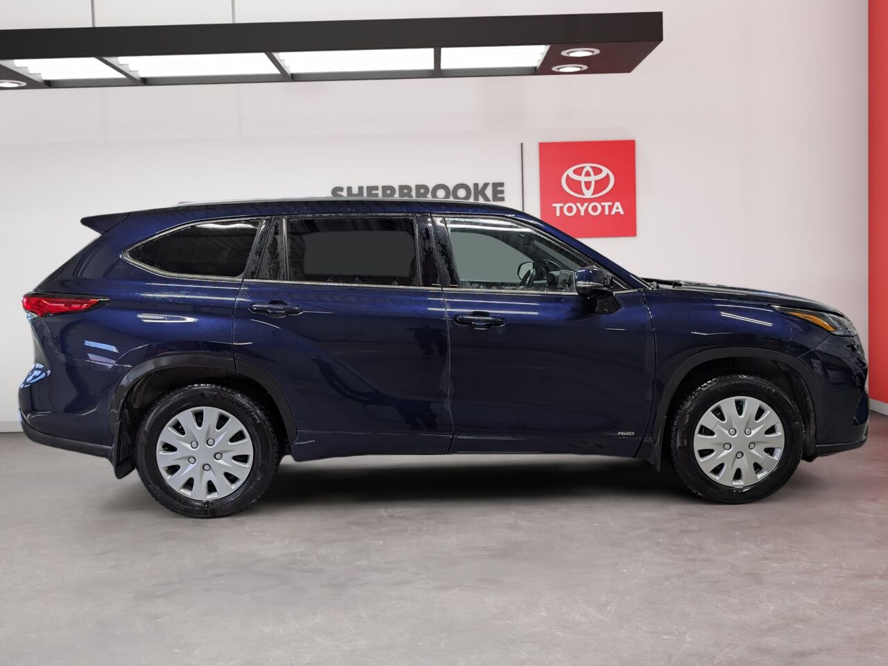 2023 Toyota Highlander Hybride - Image 4