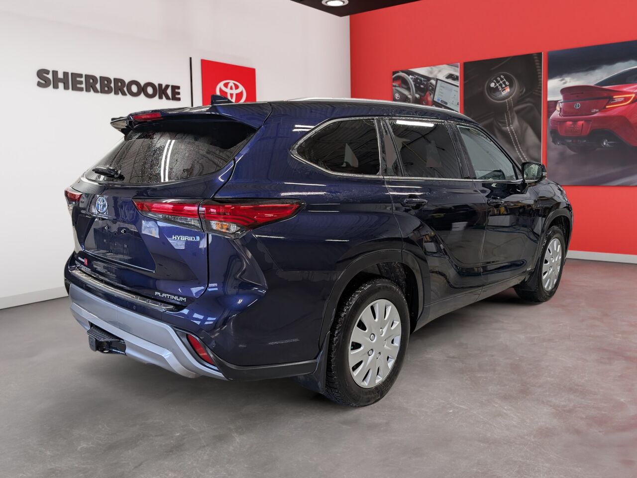 2023 Toyota Highlander Hybride - Image 5