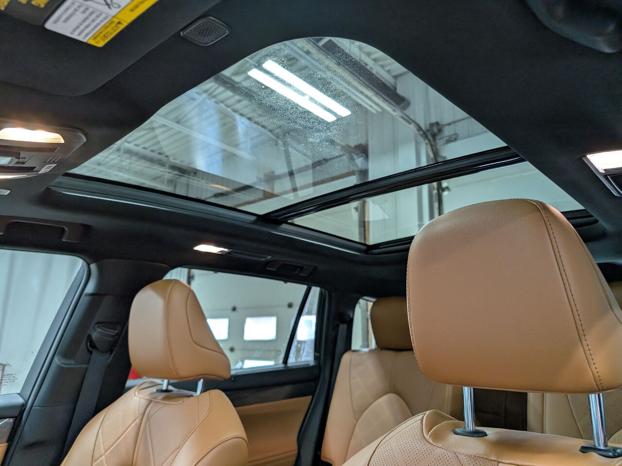 2023 Toyota Highlander Hybride - Image 25