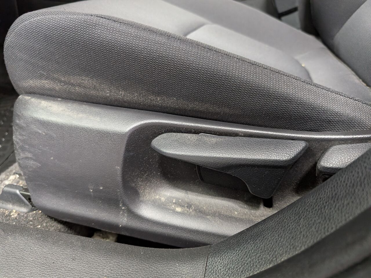2021 Toyota Corolla Hybride - Image 11