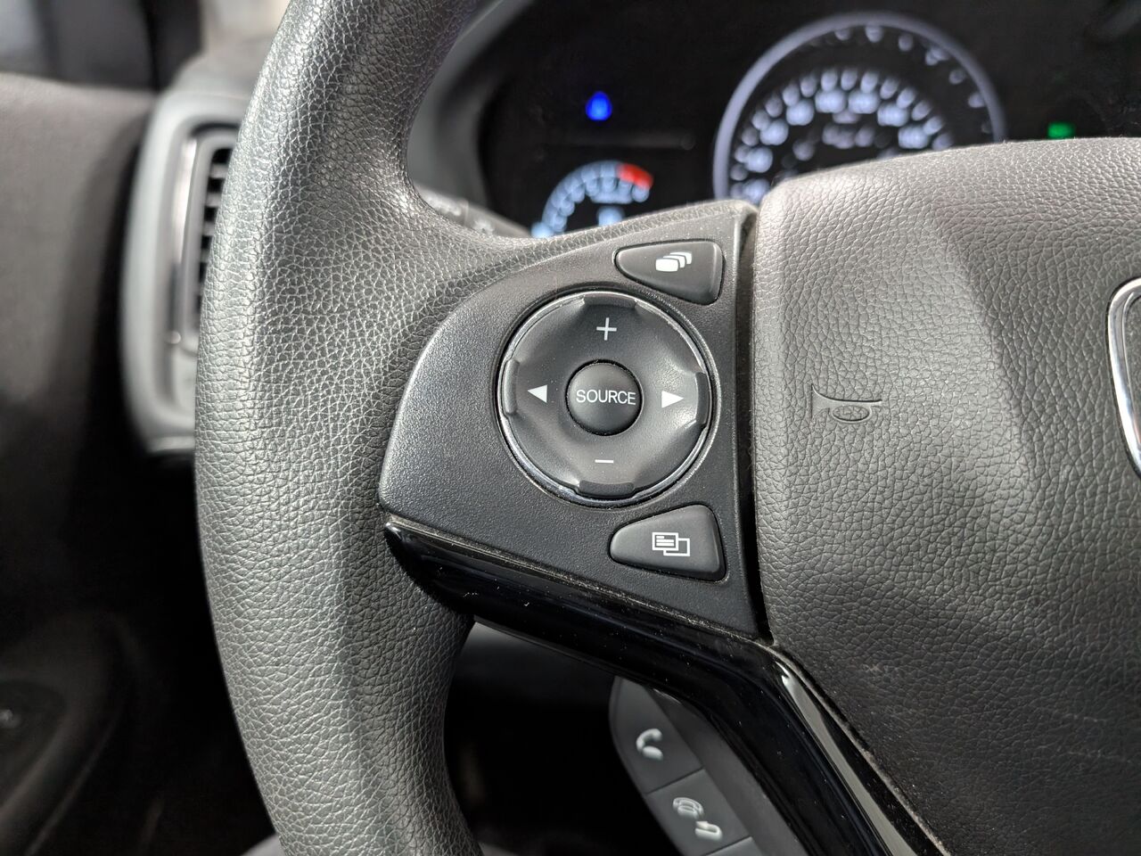 2021 Honda HR-V - Image 14