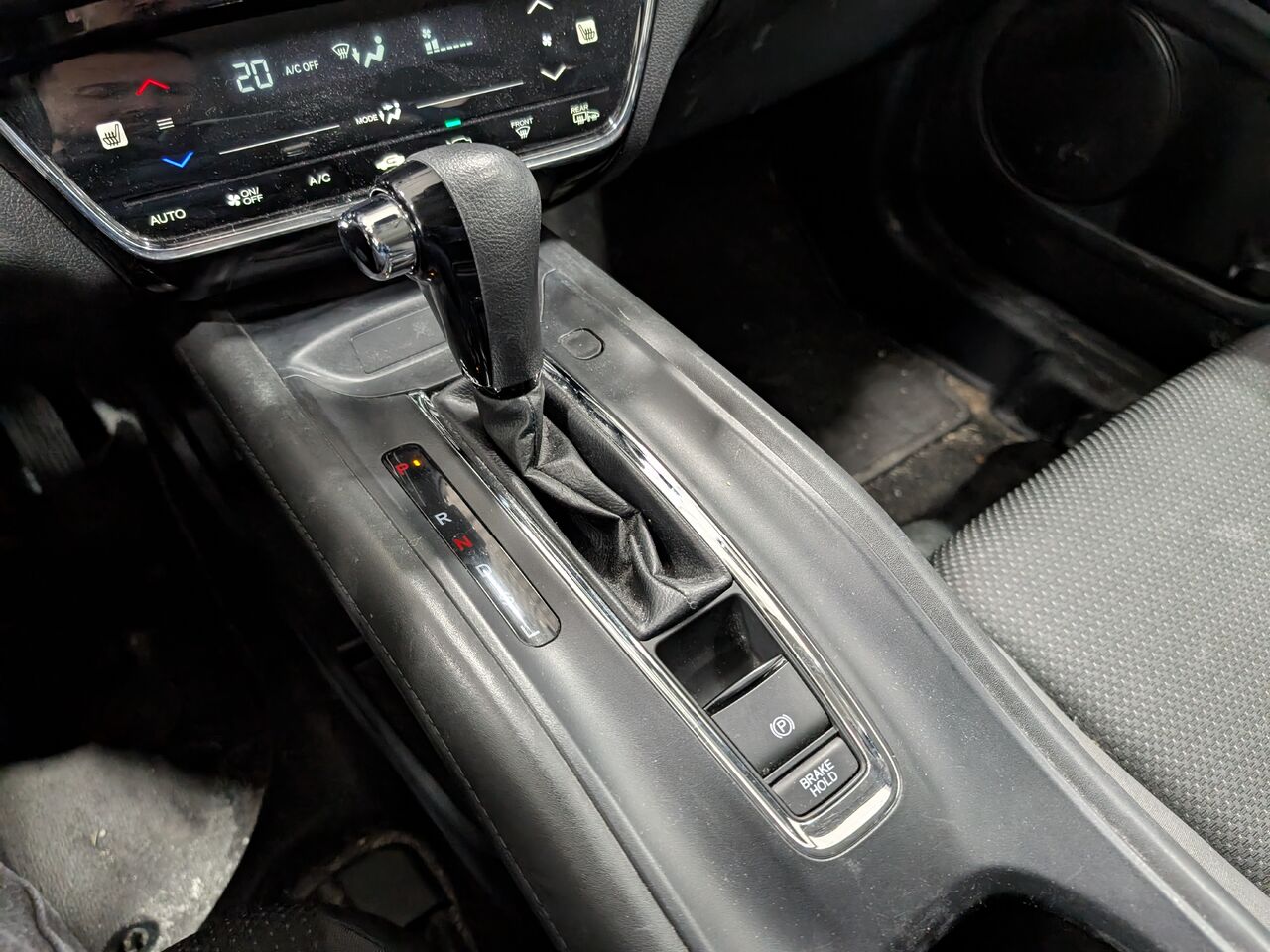 2021 Honda HR-V - Image 22