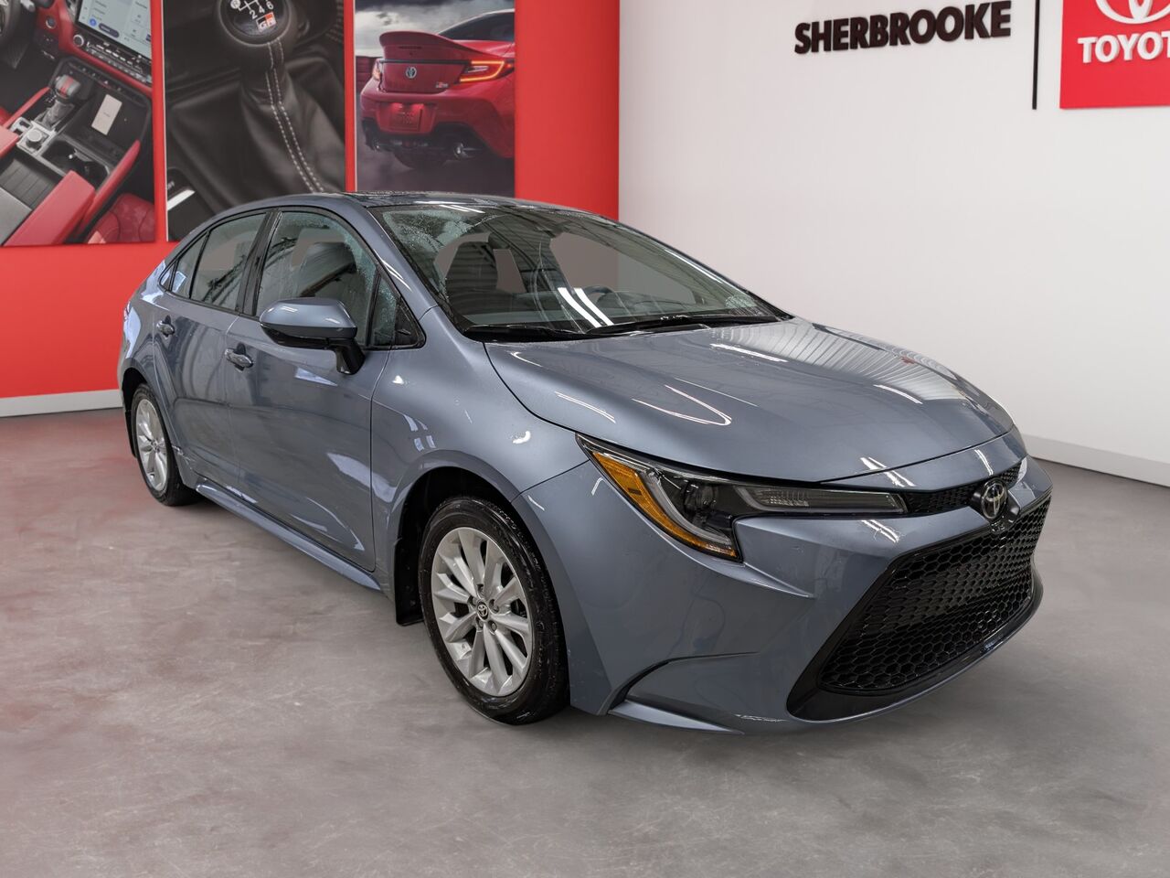 2022 Toyota Corolla - Image 3