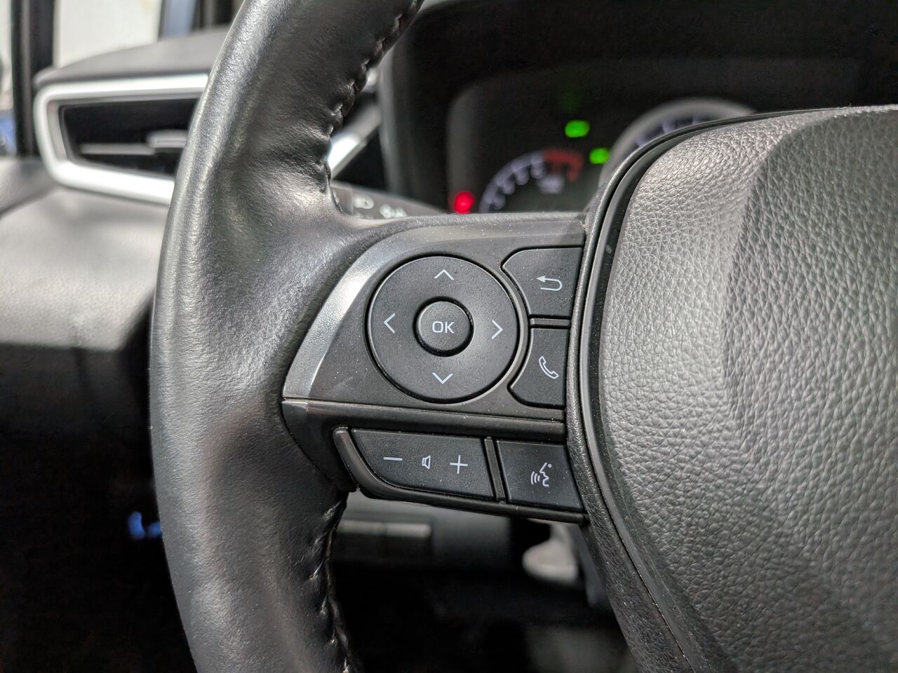 2022 Toyota Corolla - Image 14