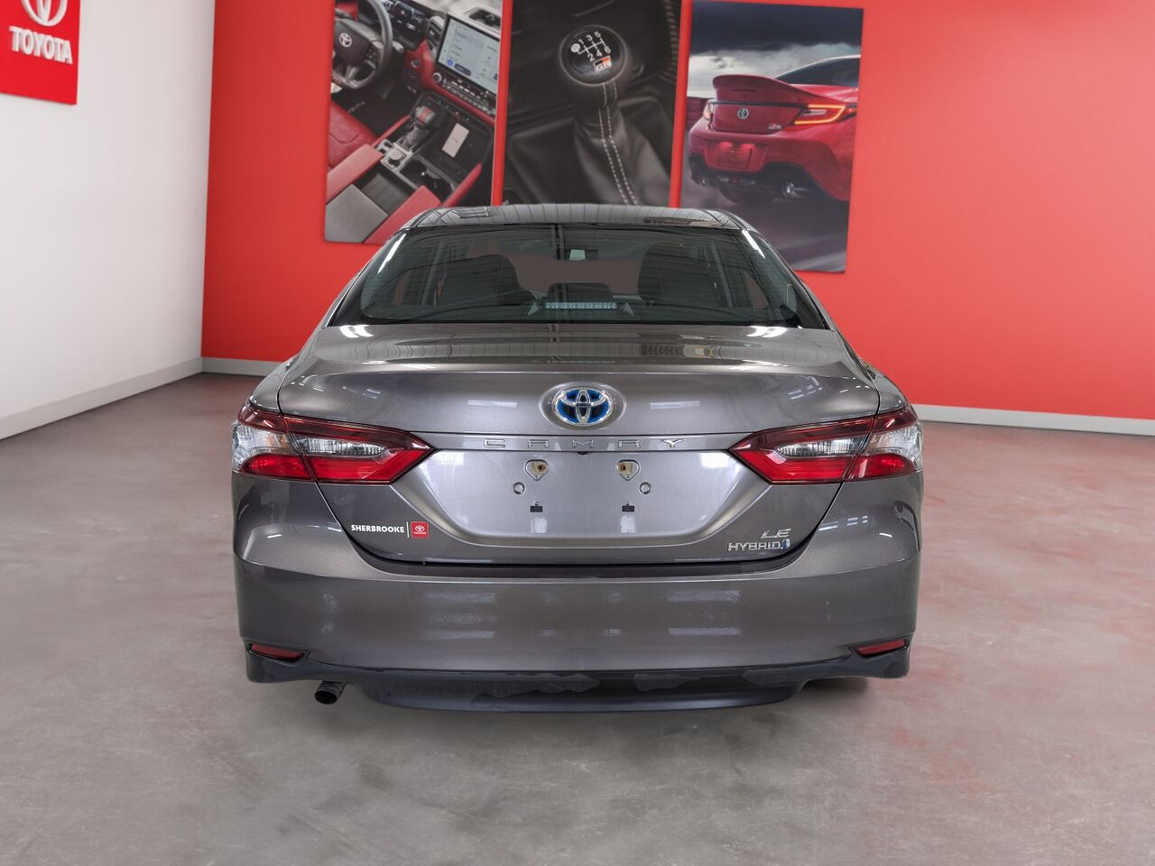 2023 Toyota Camry Hybride - Image 5