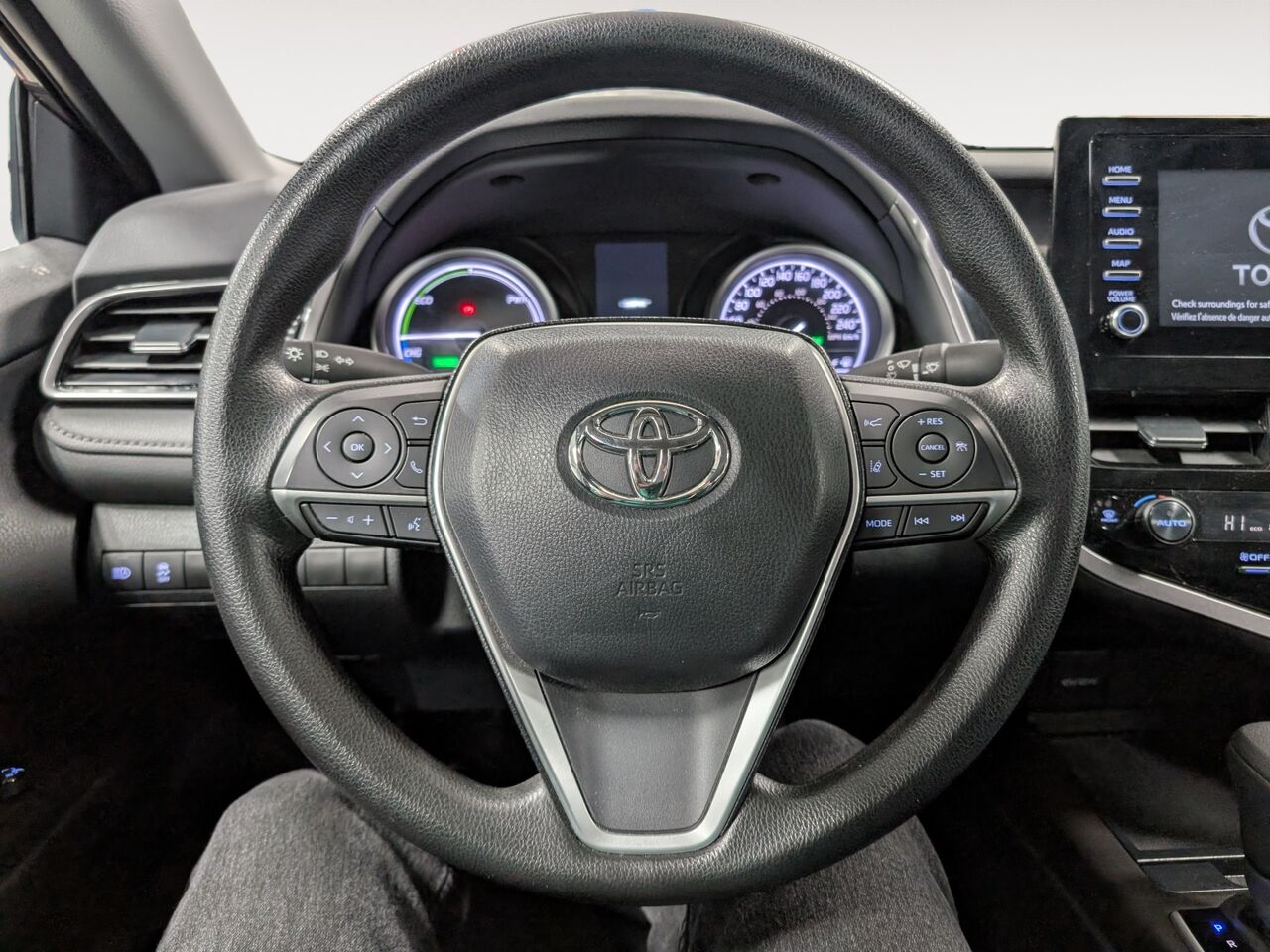 2023 Toyota Camry Hybride - Image 13