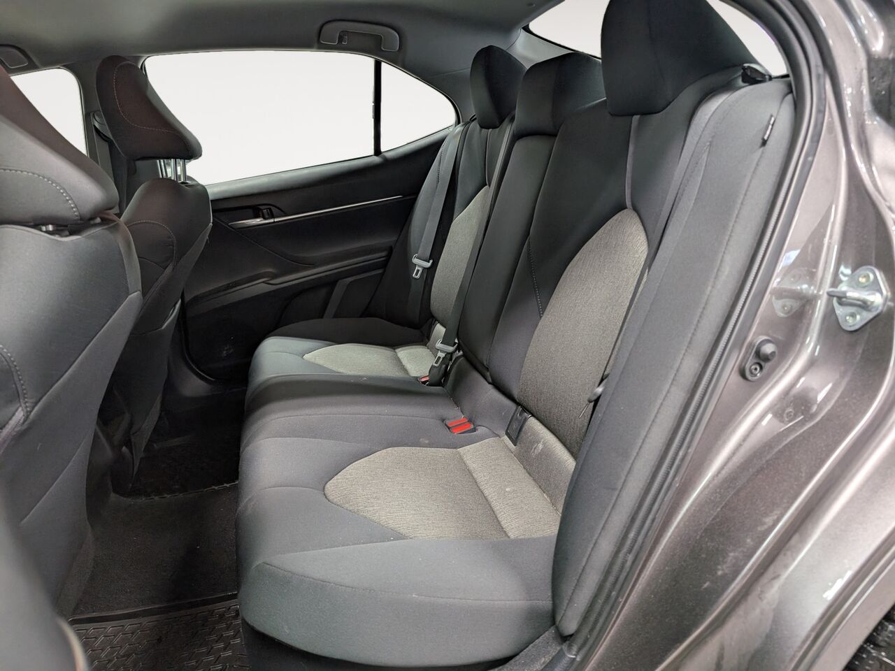 2023 Toyota Camry Hybride - Image 22