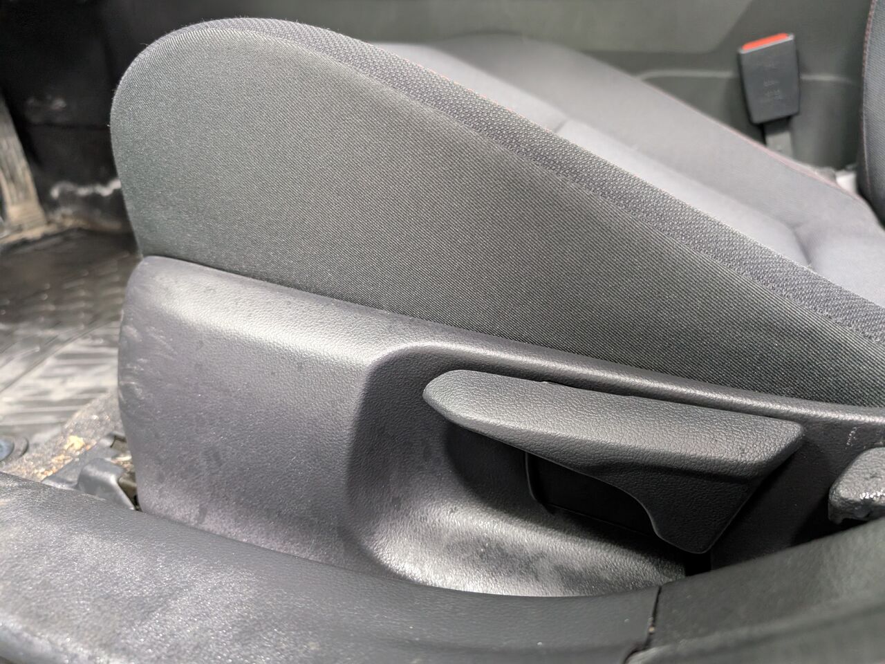 2024 Toyota Prius Prime - Image 11