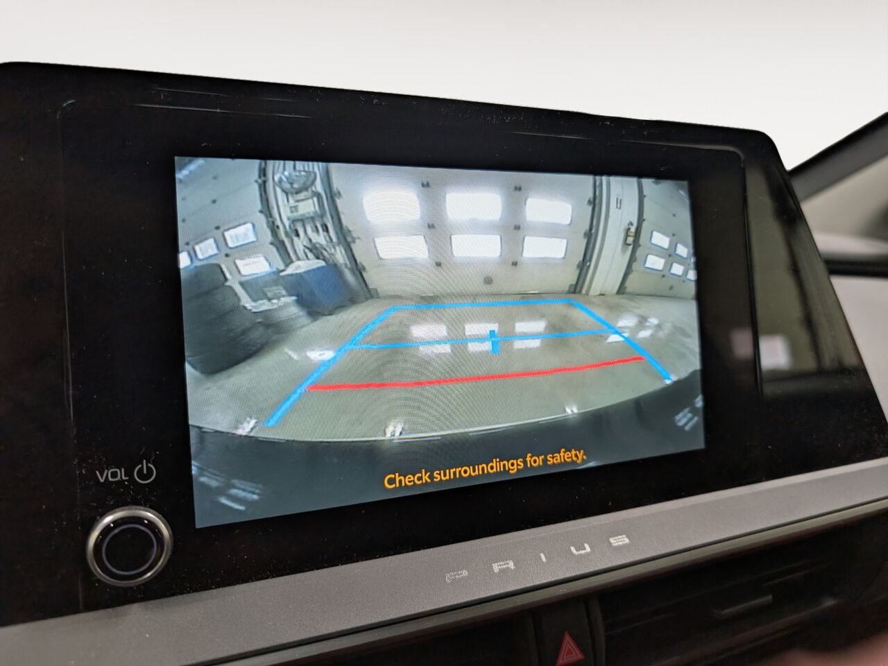 2024 Toyota Prius Prime - Image 16