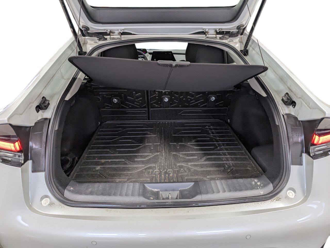 2024 Toyota Prius Prime - Image 21