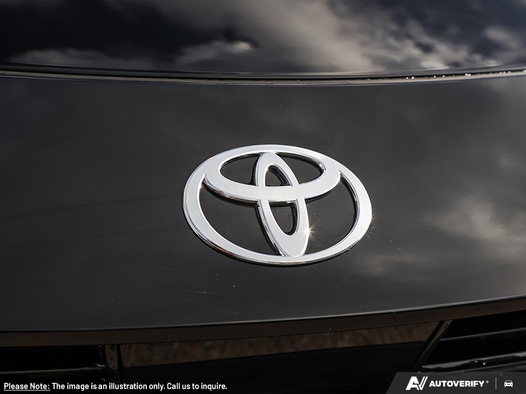 2026 Toyota CROWN - Image 9