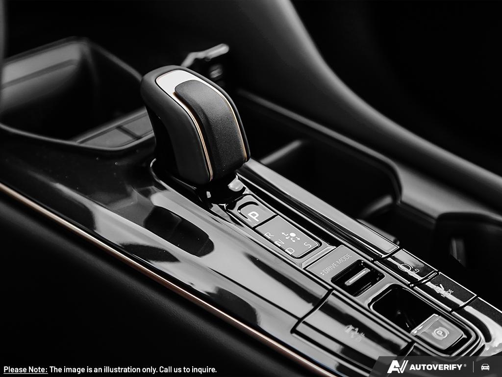 2026 Toyota CROWN - Image 17