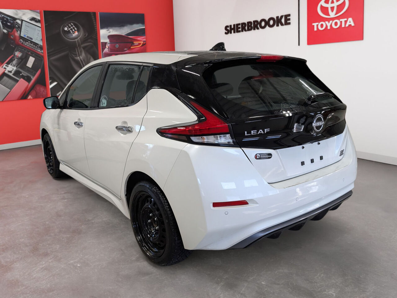 2024 Nissan LEAF - Image 6