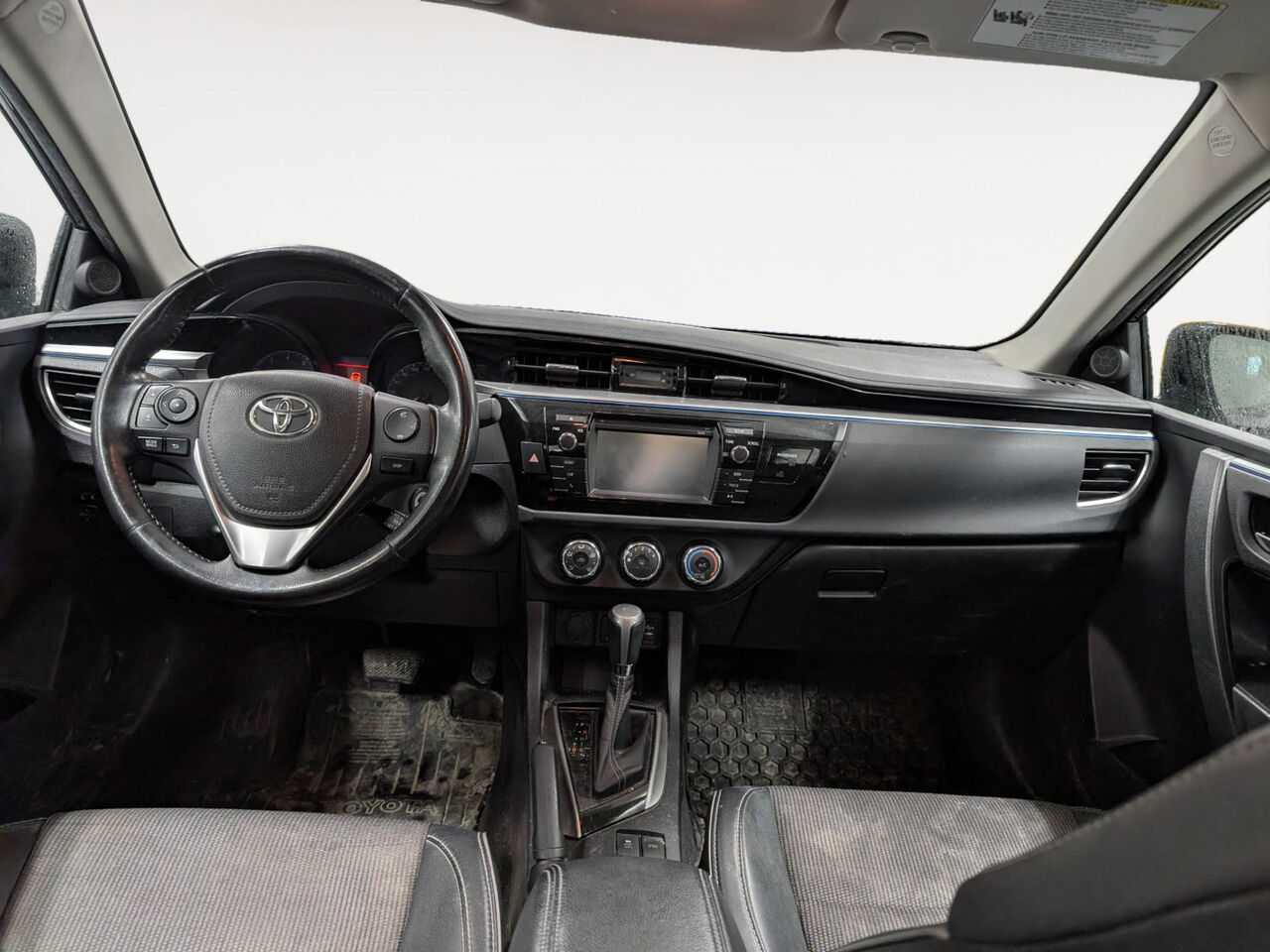 2014 Toyota Corolla - Image 8