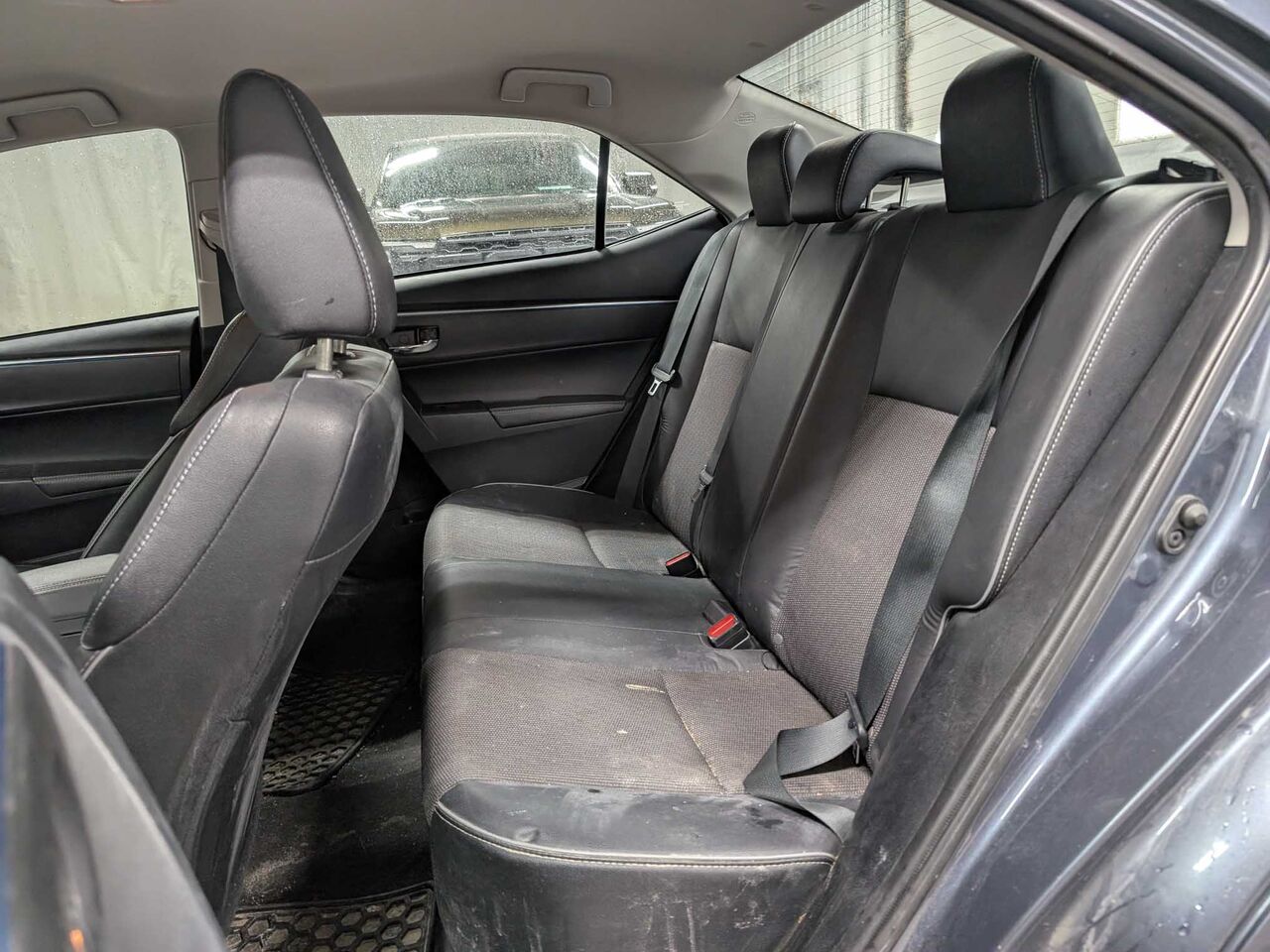 2014 Toyota Corolla - Image 21