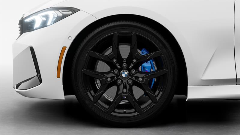 2026 BMW M340i xDrive - Image 32