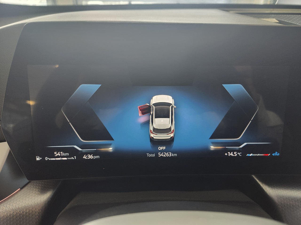 2024 BMW X1 - Image 38